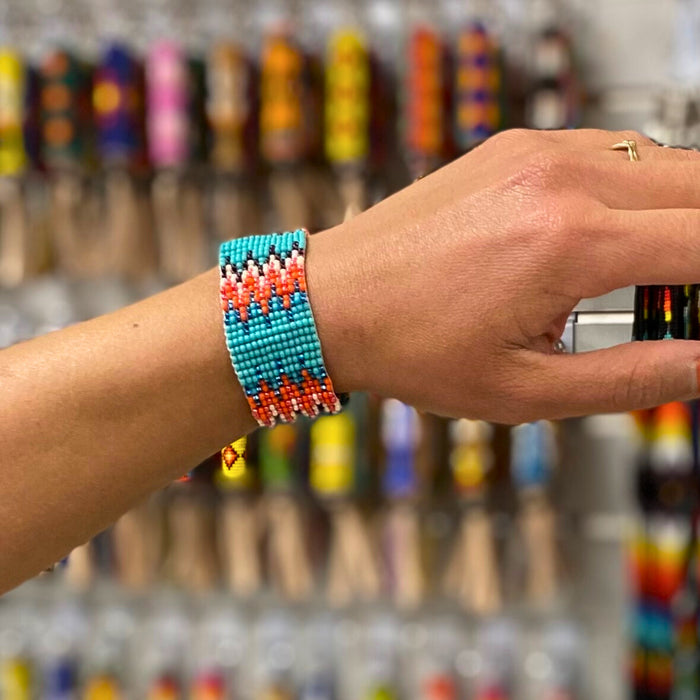 12 Pack Handcrafted Southwest Beaded Bracelets! Only $3.50 ea!