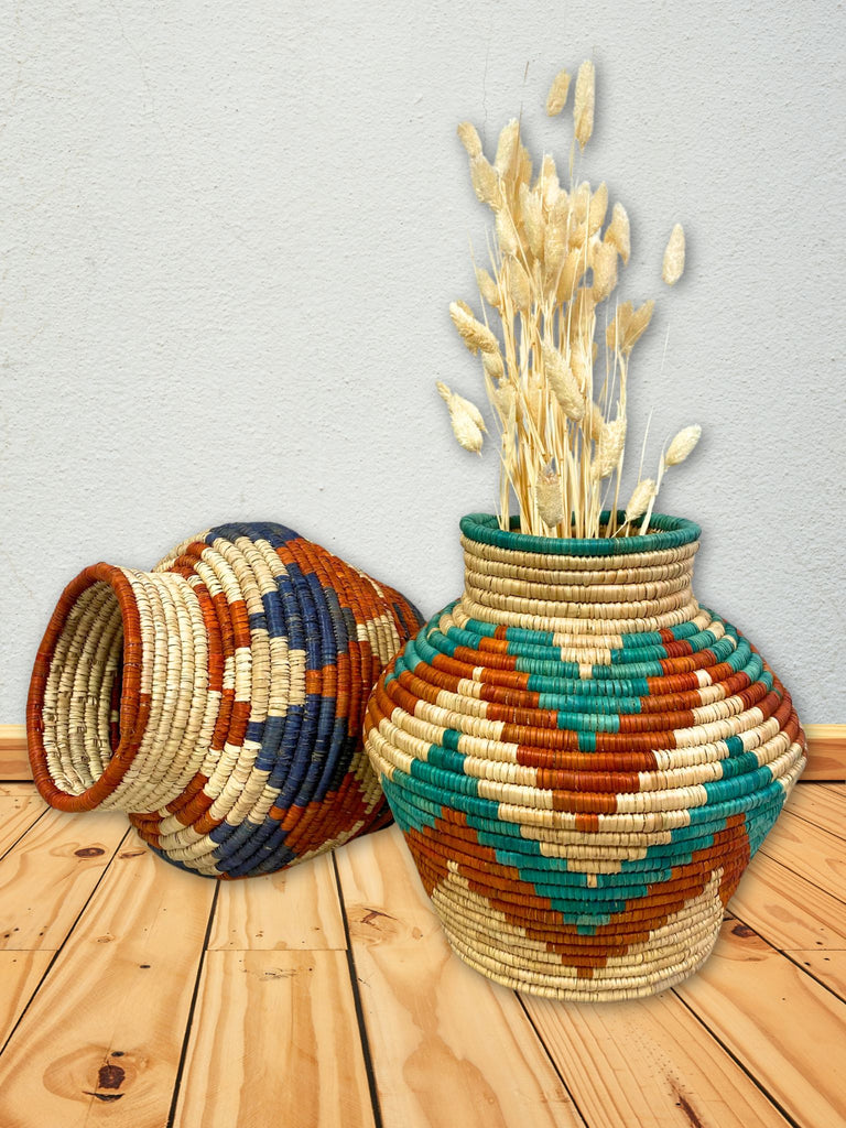 Extra Fine Medium Cobra Baskets — El Paso Saddleblanket