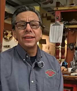 Discover Southwest Treasures with El Paso Saddleblanket: Meet Jon Hernández and Explore Our Vibrant Collection