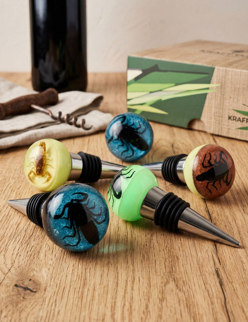 Black Scorpion Wine Stopper