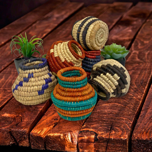 Tiny Mini Cobra Baskets