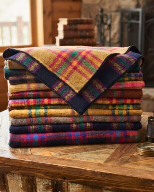 NEW !! 12 Pack Bunk House Blankets