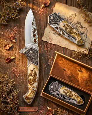 Wolf Gift Boxed Knife